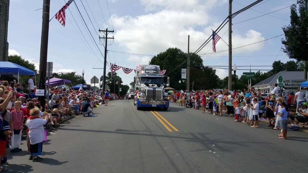 Parade in Faith Chief Express + Logistics